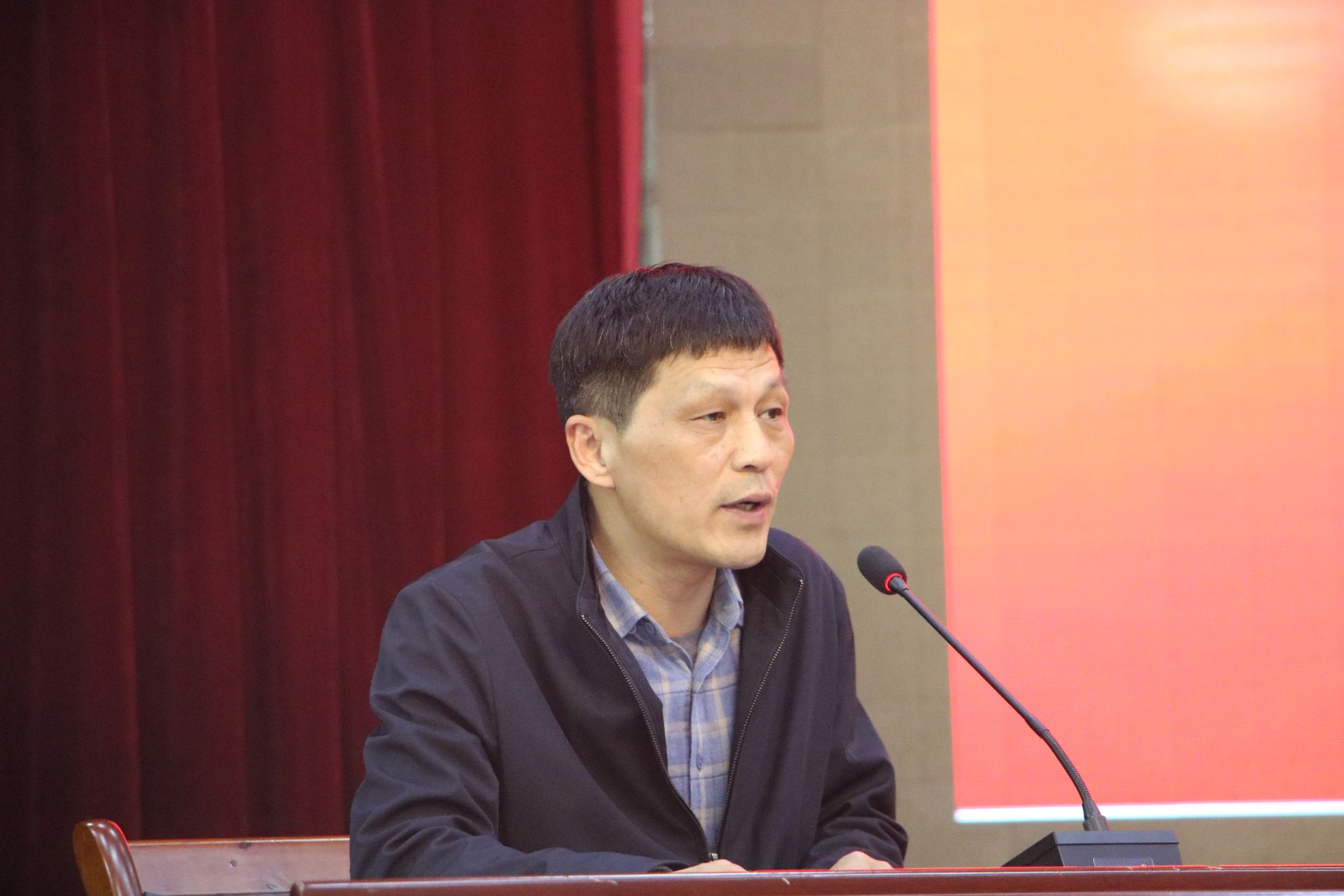 曹董事长.JPG